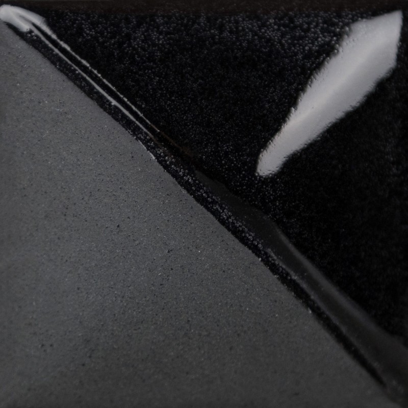 UG50 JET BLACK